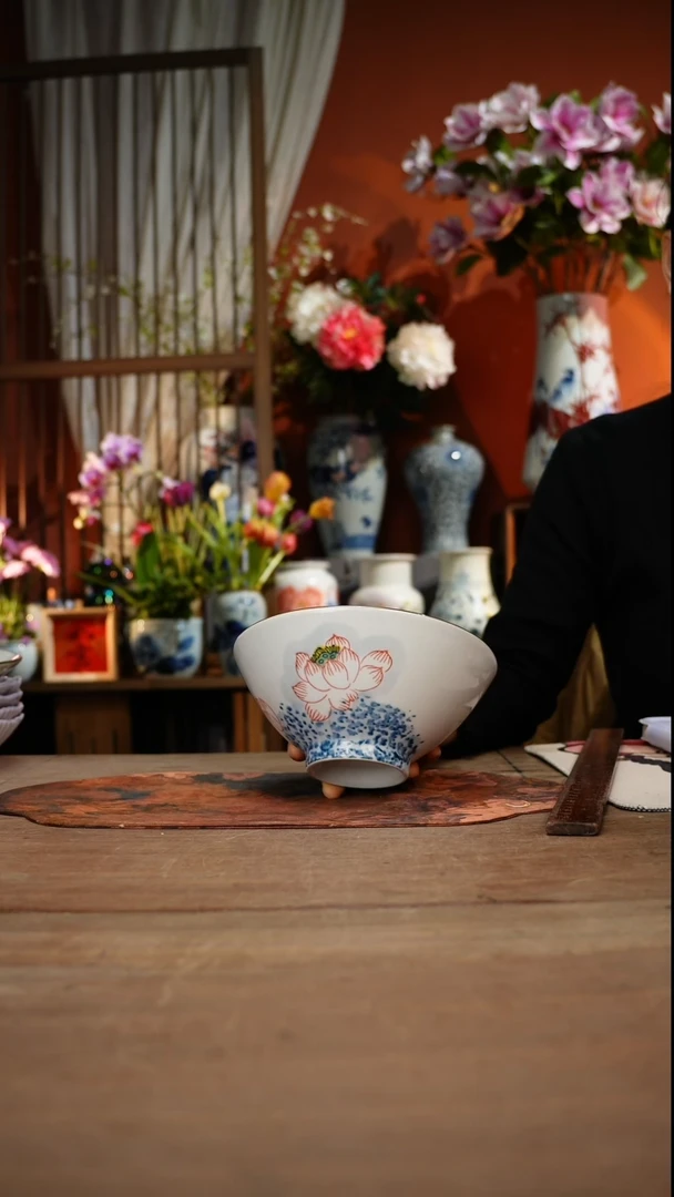 当代高温釉下彩手绘陶瓷餐具