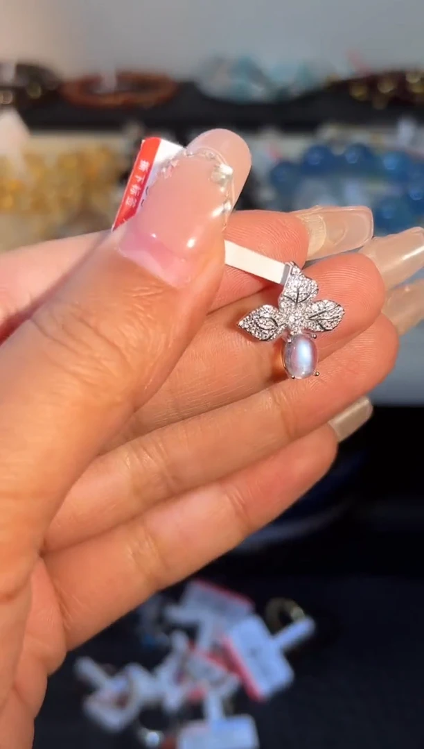 吊坠(不含链)银S925镶嵌月光石k784多样性发货一件