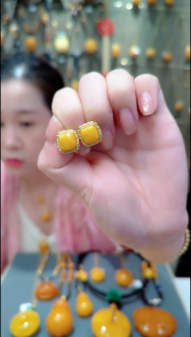 银S925镀金镶嵌蜜蜡耳饰﹣C805蜜蜡耳坠