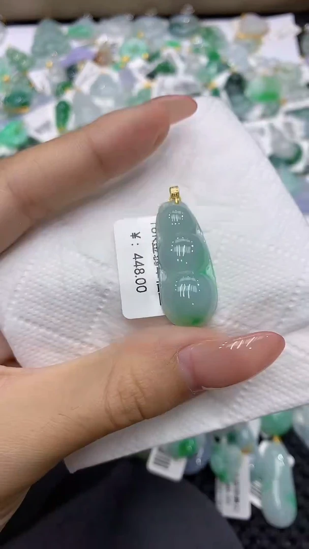 颈饰18K金镶嵌翡翠11111111