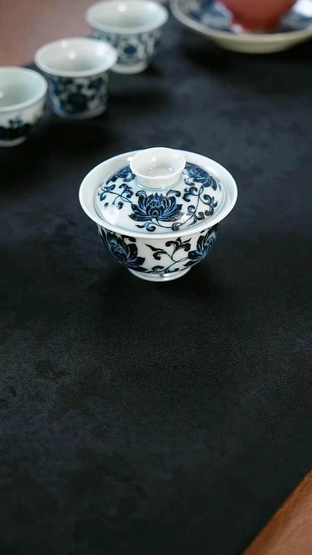当代山***人金刚莲岩茶小盖碗
