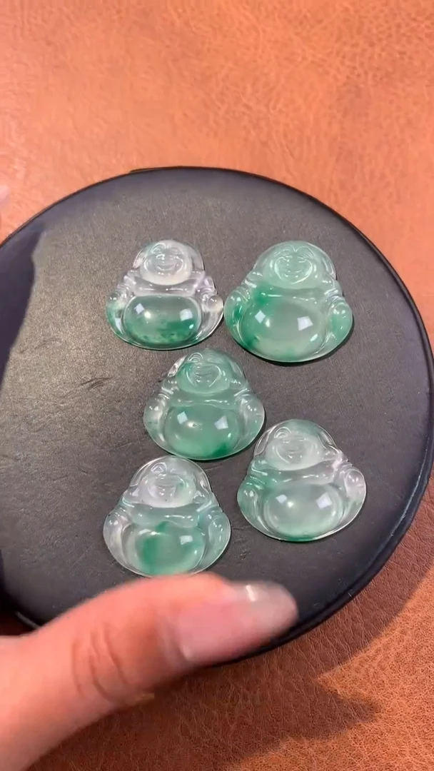 【闪购商品】石英质玉挂件未镶嵌独龙玉佛公多样性拍一发一