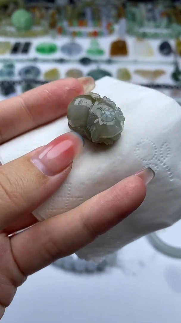 未镶嵌定制翡翠毛货定制不退不换