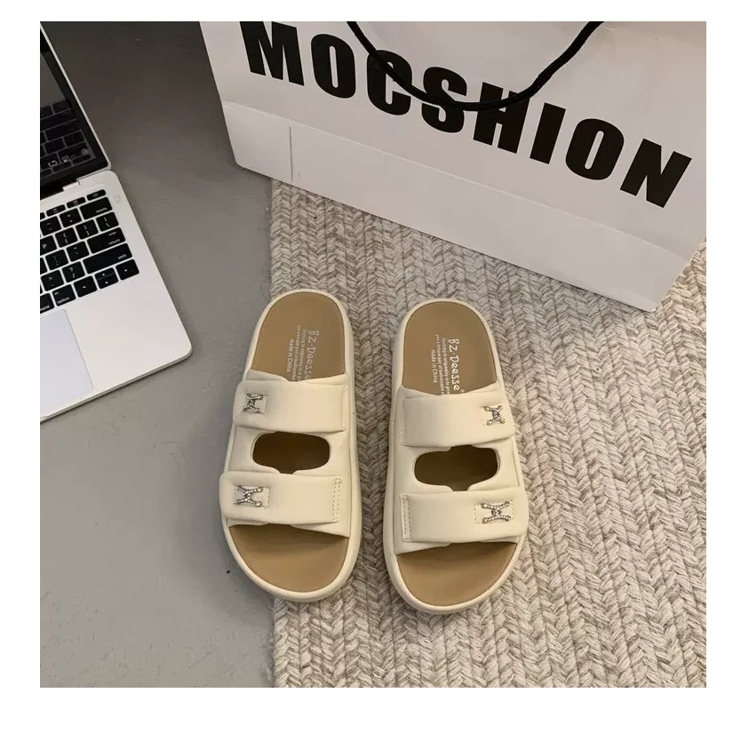 超火绝美18凉拖鞋女外穿2025春夏新款法式仙女风配裙厚底沙滩凉鞋