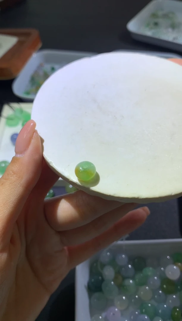 【闪购商品】定制翡翠未镶嵌珠子