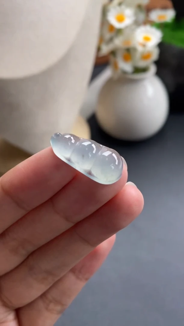 散珠翡翠冰种福豆