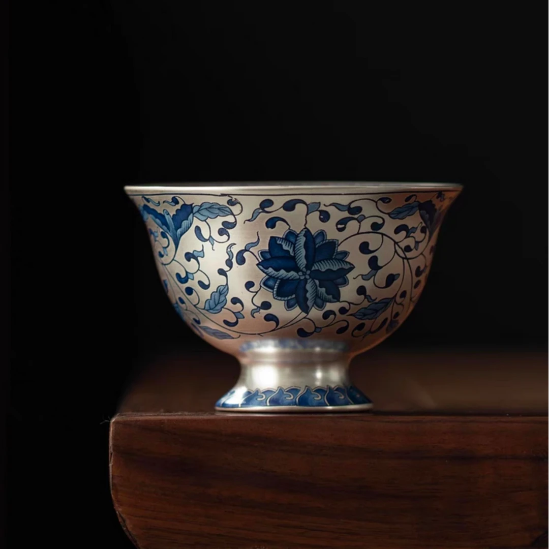 缠枝莲高足银杯主人杯 Y110