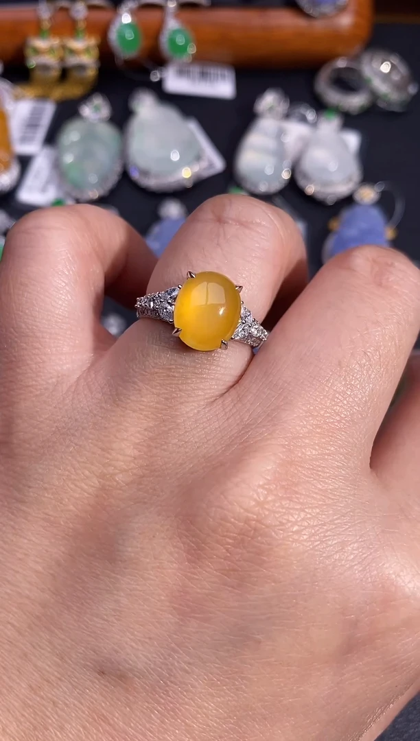 【闪购商品】翡翠戒指18K金镶嵌戒指