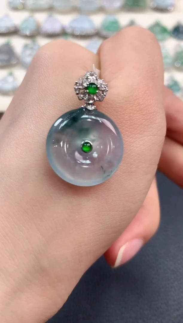 【闪购商品】翡翠吊坠(不含链)18K金镶嵌n36