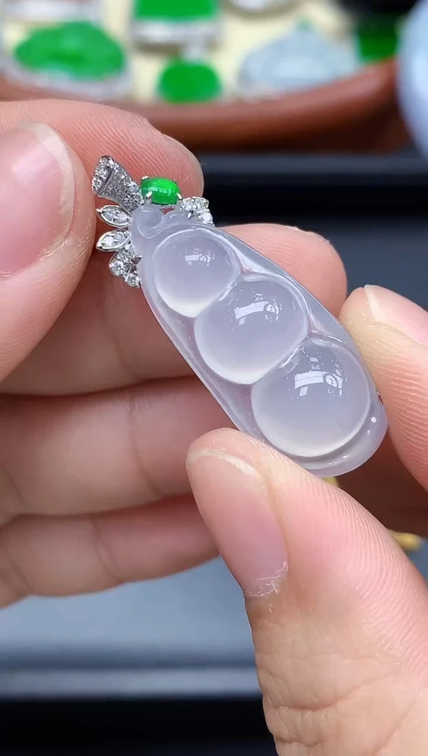 颈饰18K金镶嵌翡翠664-中国好珍宝1