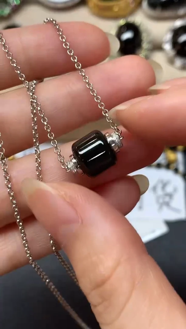 套链18K金镶嵌翡翠D710|7980