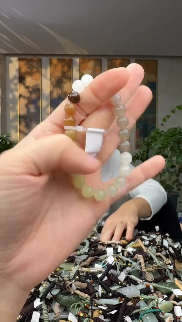 未镶嵌和田玉挂件拍一发一
