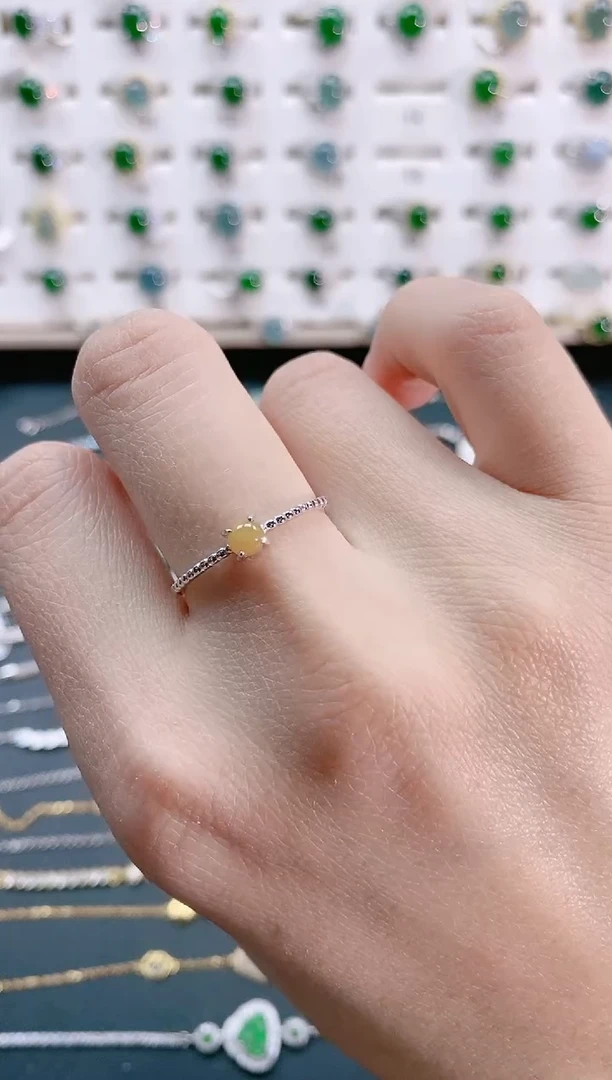 【闪购商品】翡翠戒指银S925镶嵌天然翡翠