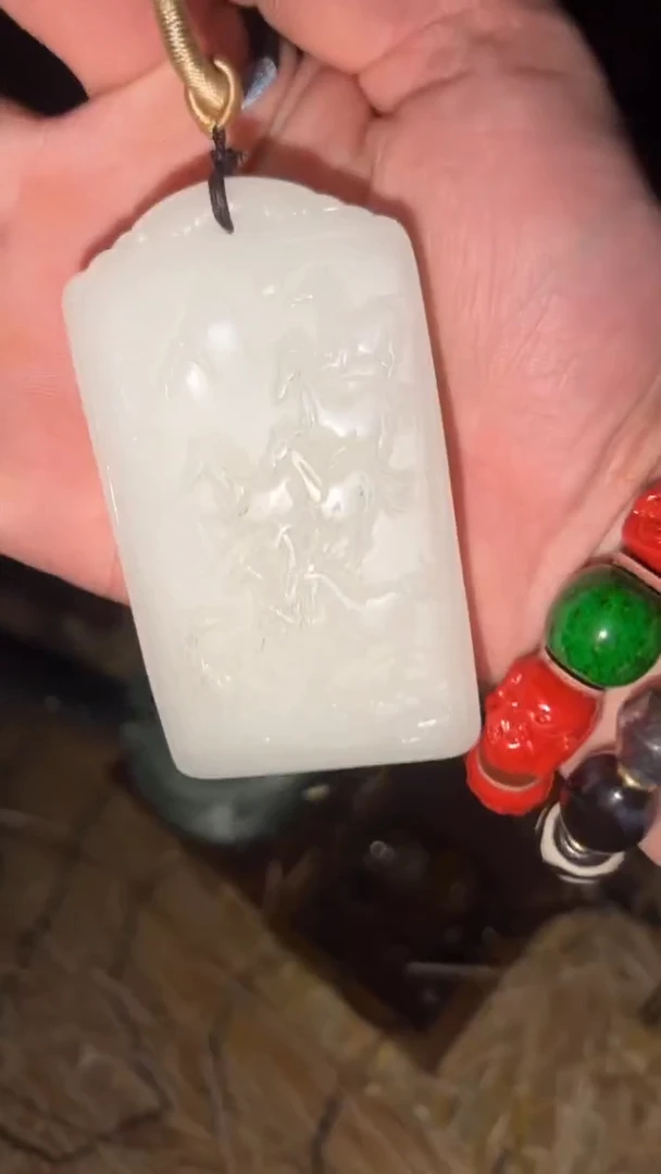 【闪购商品】和田玉吊坠(赠链)未镶嵌闪购商品高端专用链接