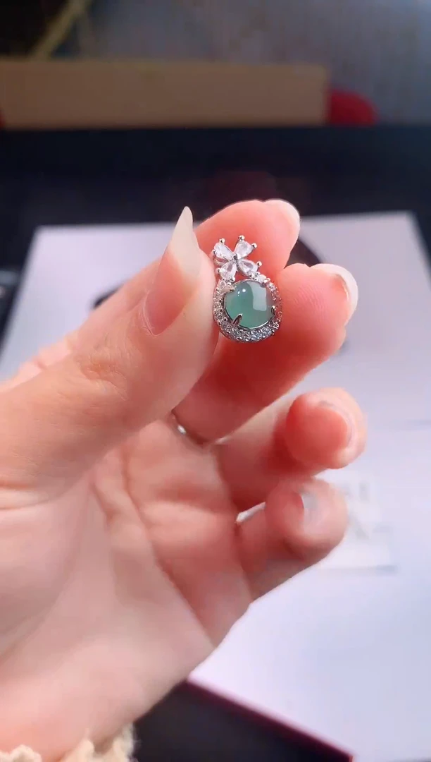 颈饰未镶嵌翡翠0芹0翡翠珠宝753