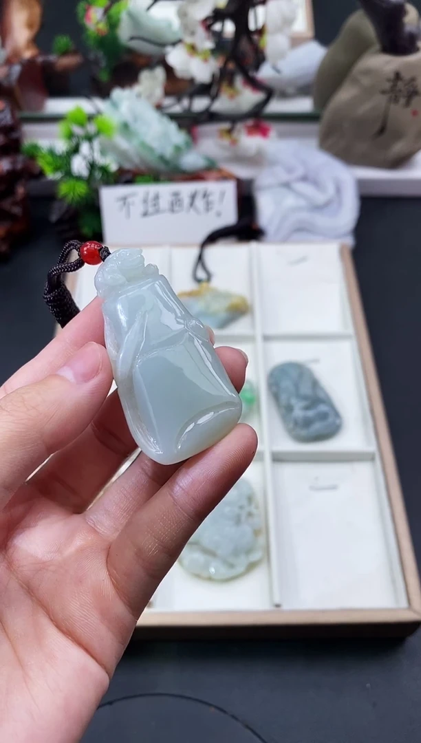 颈饰未镶嵌翡翠天然缅甸A货翡翠