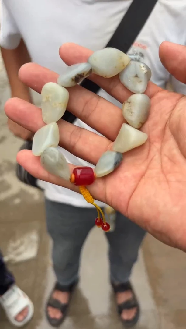 和田玉未镶嵌挂件和田玉