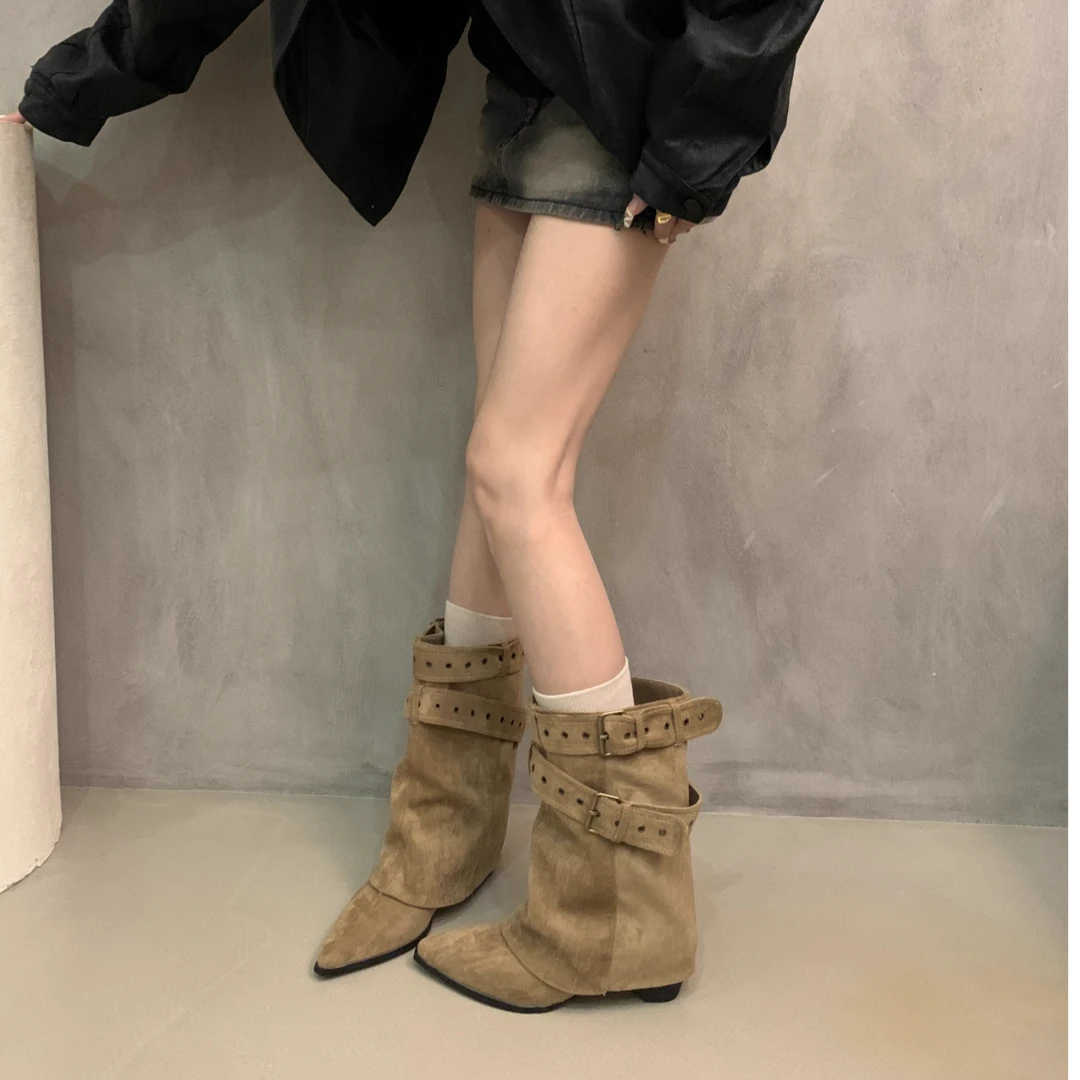 皮带扣裤管靴女秋冬季尖头粗跟短靴2025新款废土风爆款洋气马丁靴