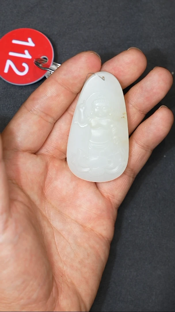 和田玉未镶嵌耳饰其他