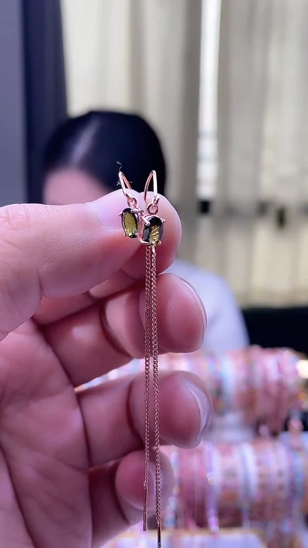 【闪购商品】碧玺耳线银S925镶嵌1561556166165