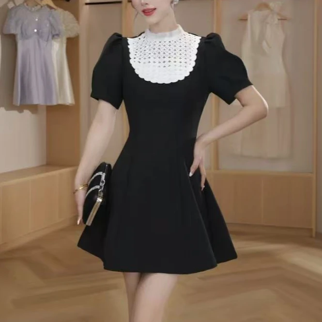 2025夏季新款法式气质时尚复古显瘦小个子收腰优雅小黑裙9038