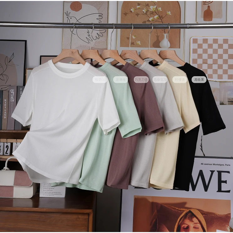 舒适有筋骨纯色圆领短袖BK17