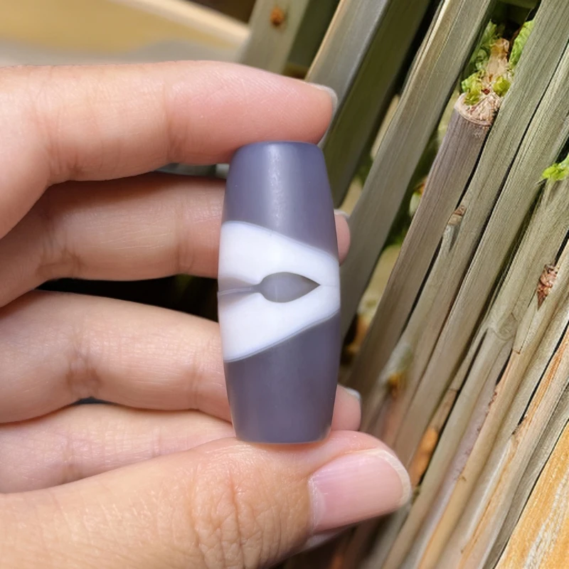 缠丝玛瑙金刚杵连体眼藏品
