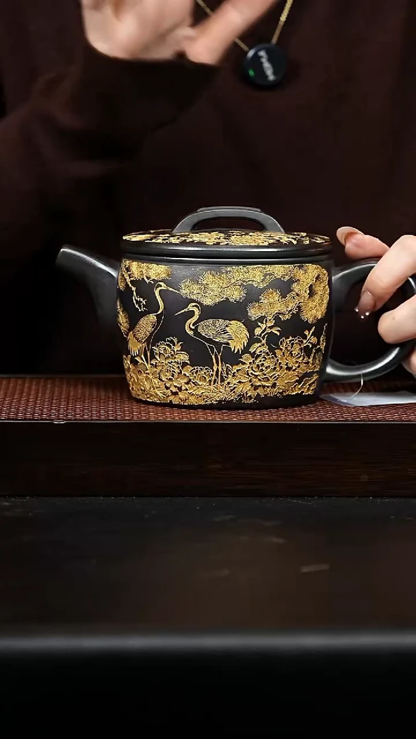 茶壶紫砂汉瓦石黄