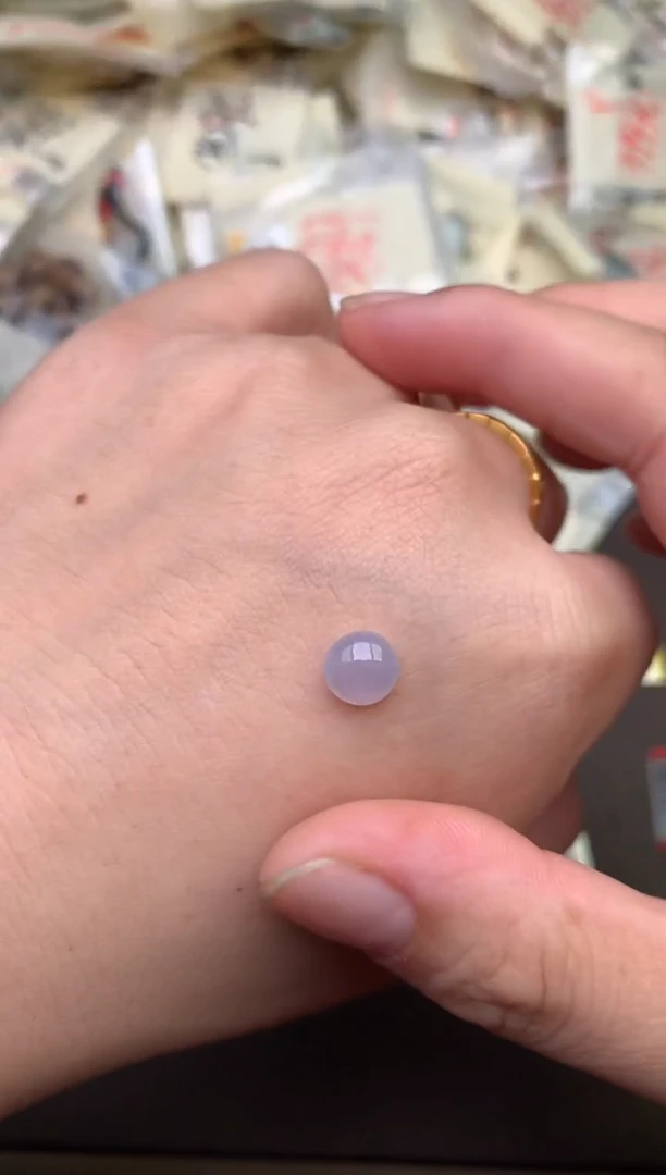 翡翠挂件未镶嵌—