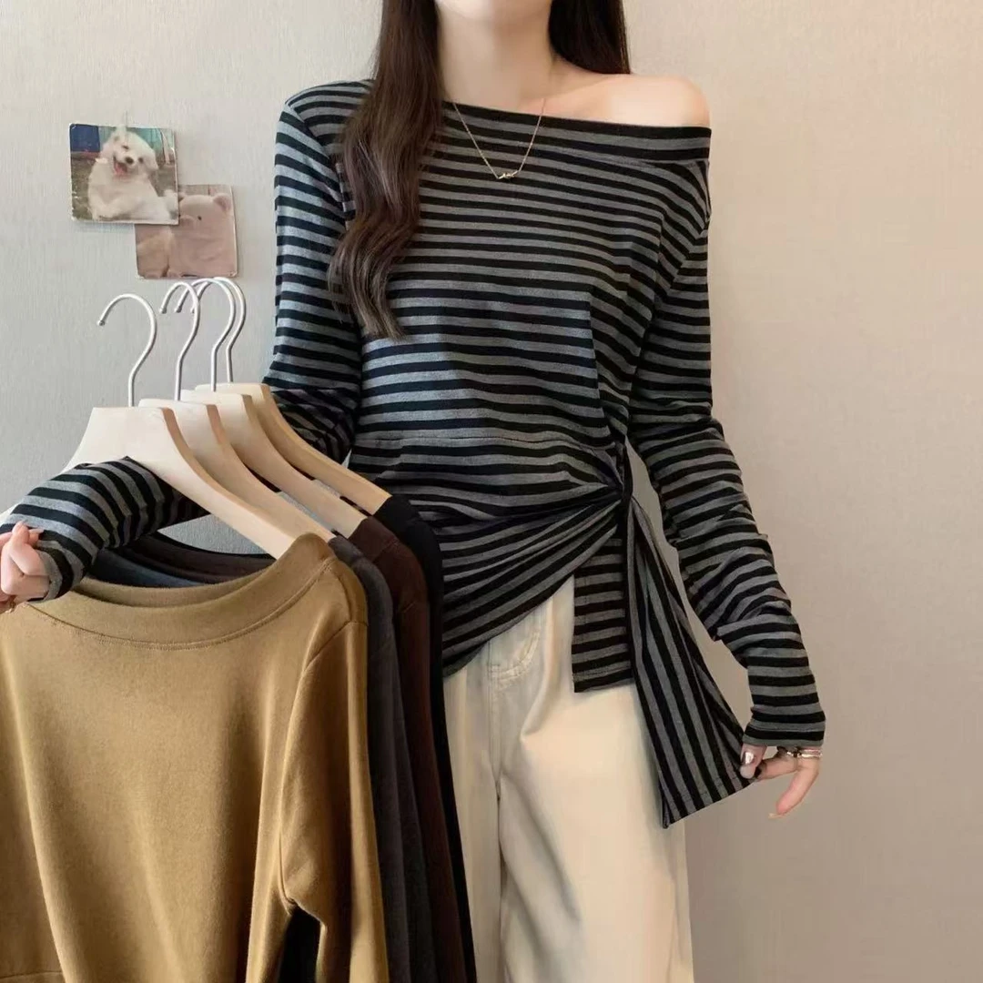 大码女装2025秋季新款不规则设计感收腰条纹甜辣斜肩长袖T恤