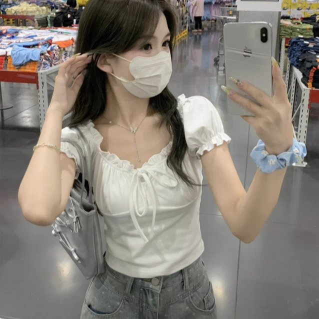 白色甜美显瘦短款T恤女可爱风纯色泡泡袖透气设计感洋气辣妹短袖