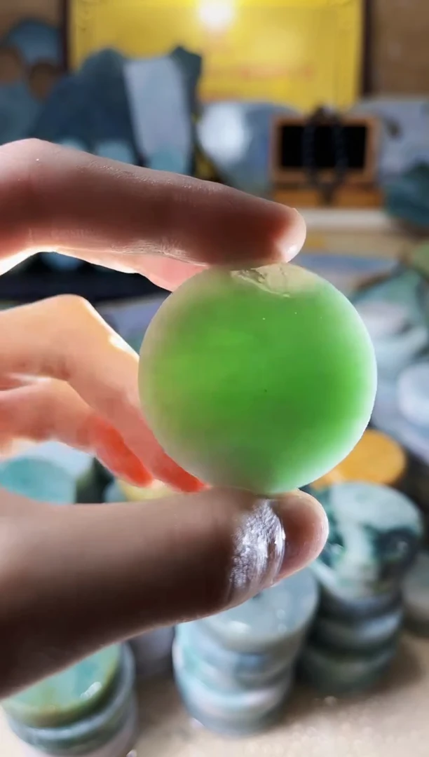 【闪购商品】翡翠颈饰未镶嵌A货吴玉764