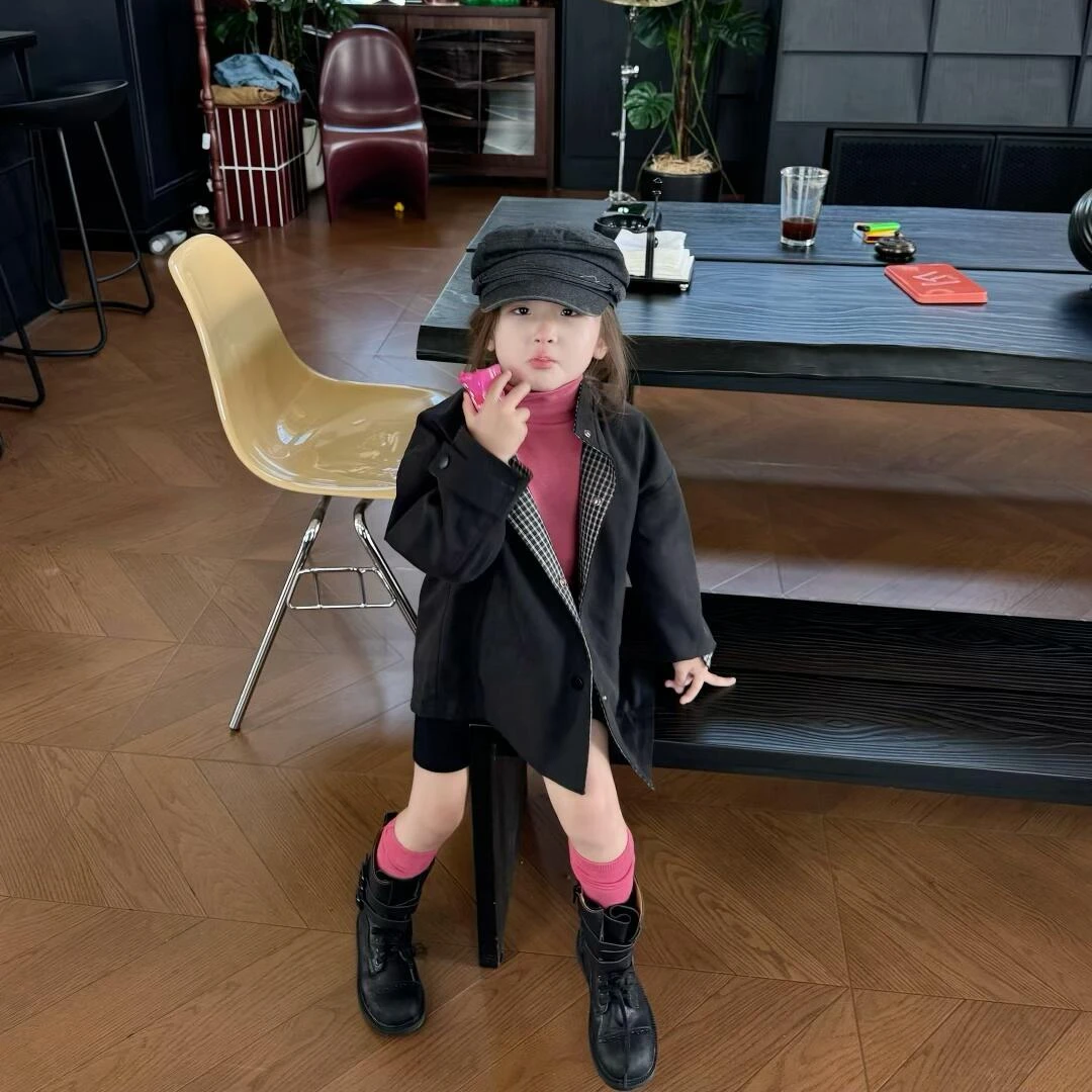 甜小七2025秋季新款女童韩版洋气双面穿外套纯色T恤打底短裤套装