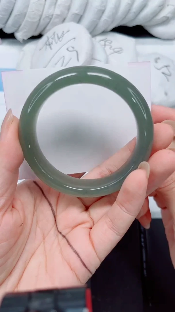 未镶嵌手镯石英质玉342-58.4