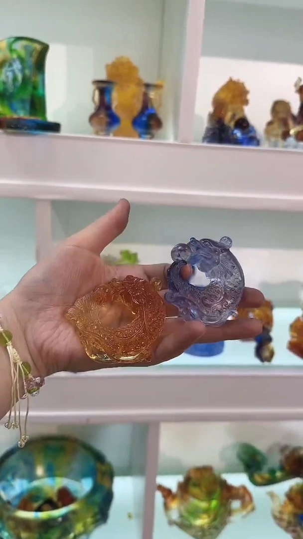 手工艺品琉璃黄+蓝龙鱼