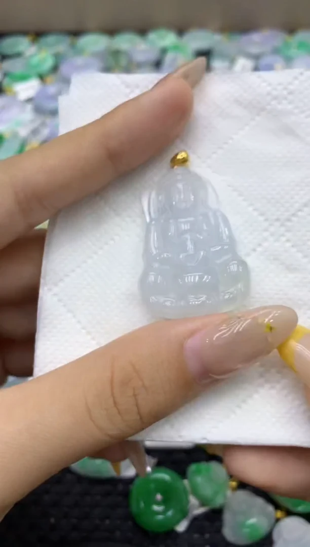 颈饰未镶嵌翡翠天然缅甸翡翠A货