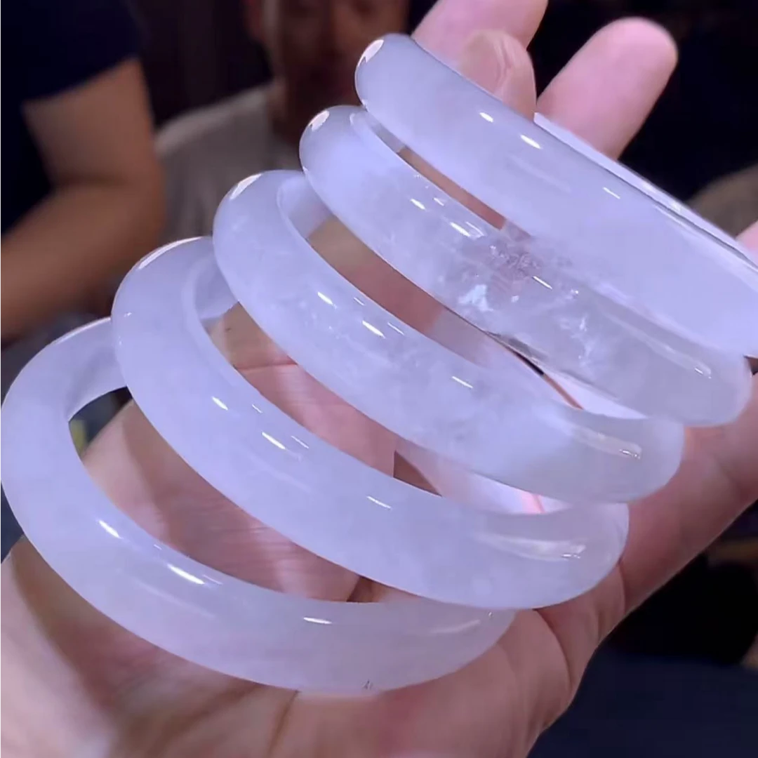 关漂亮【逍遥严选】白水晶正圈手镯*JYSJ/01/多样性发/1件