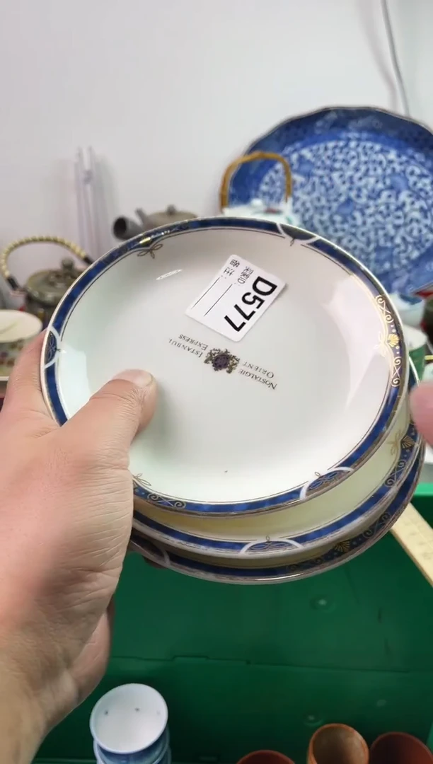 瓷片海**团77777777777 D577