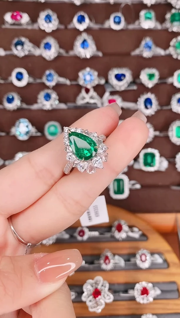 【闪购商品】祖母绿18K金戒指18K金镶嵌拆单支付2