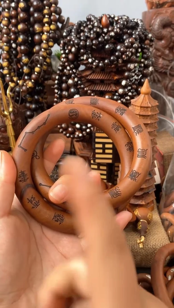 【闪购商品】木枣木刻字双面刻字80乾坤圈