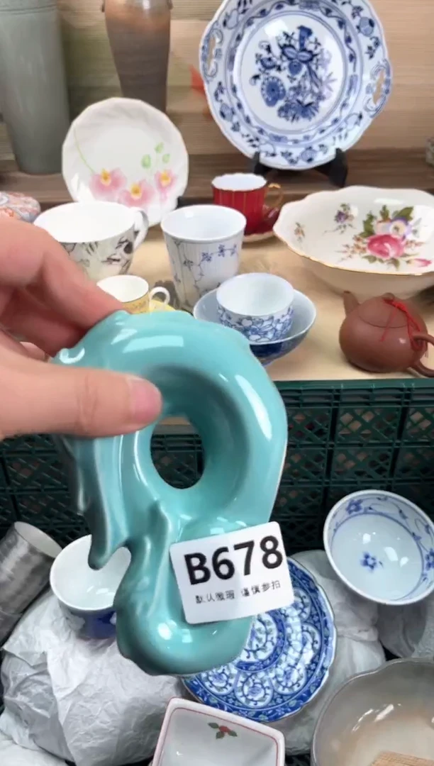 瓷片L**a678