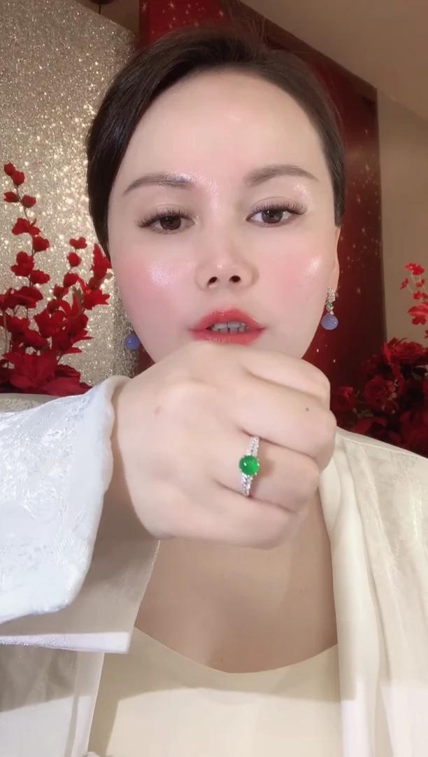 18K金镶嵌戒指翡翠C41