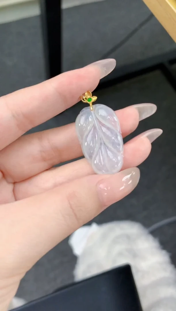 翡翠未镶嵌颈饰天然A货翡翠挂件