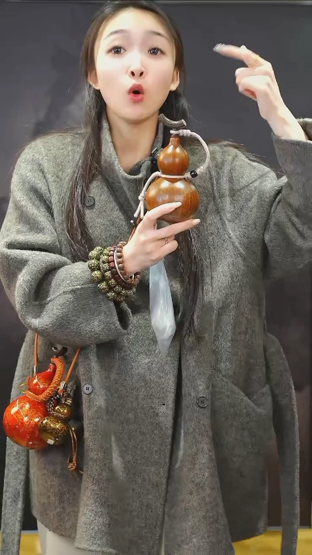 【闪购商品】XA101老栗色小容量酒葫芦随缘发