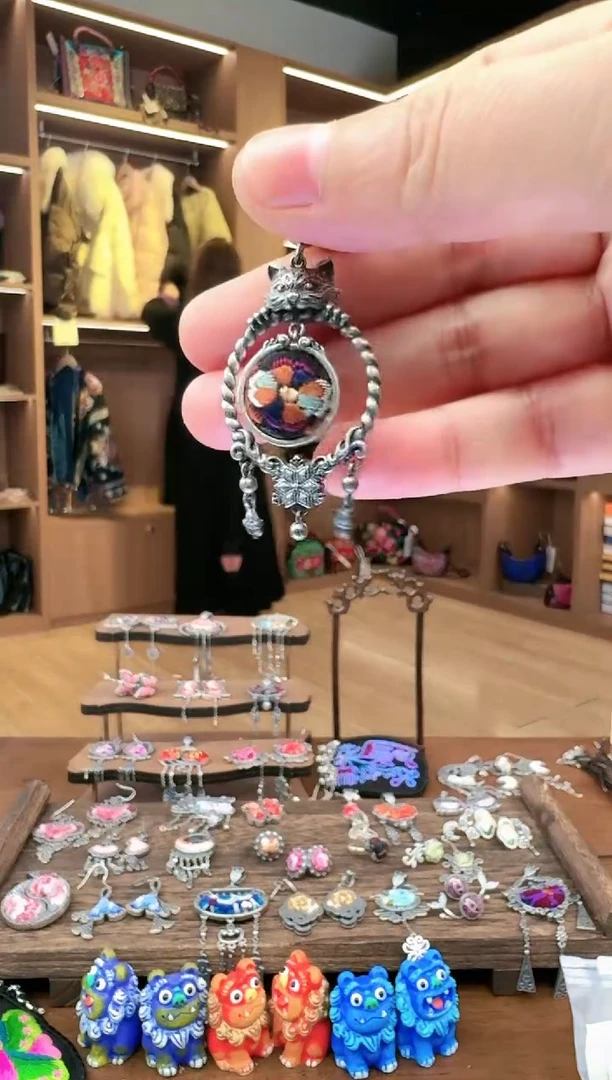 【闪购商品】织绣269黔东南苗族刺绣