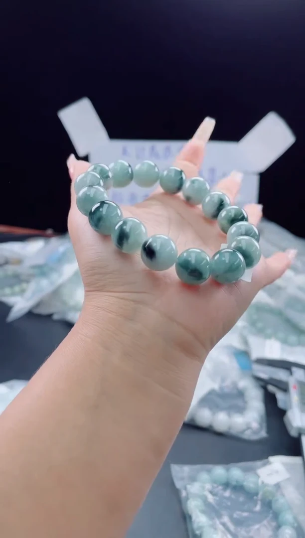 未镶嵌定制翡翠珠串13.6