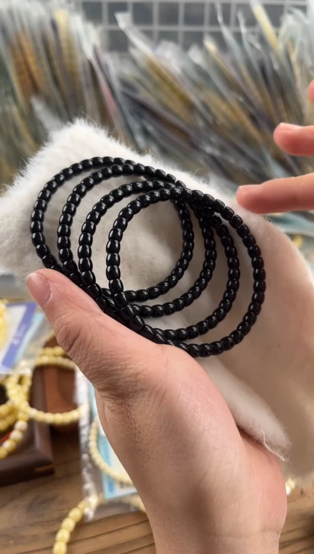 【闪购商品】玛瑙/玉髓手串未镶嵌手串多样性发其一