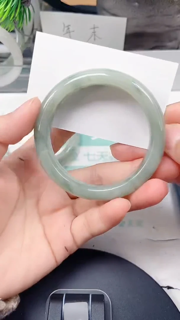未镶嵌手镯石英质玉23-55/56