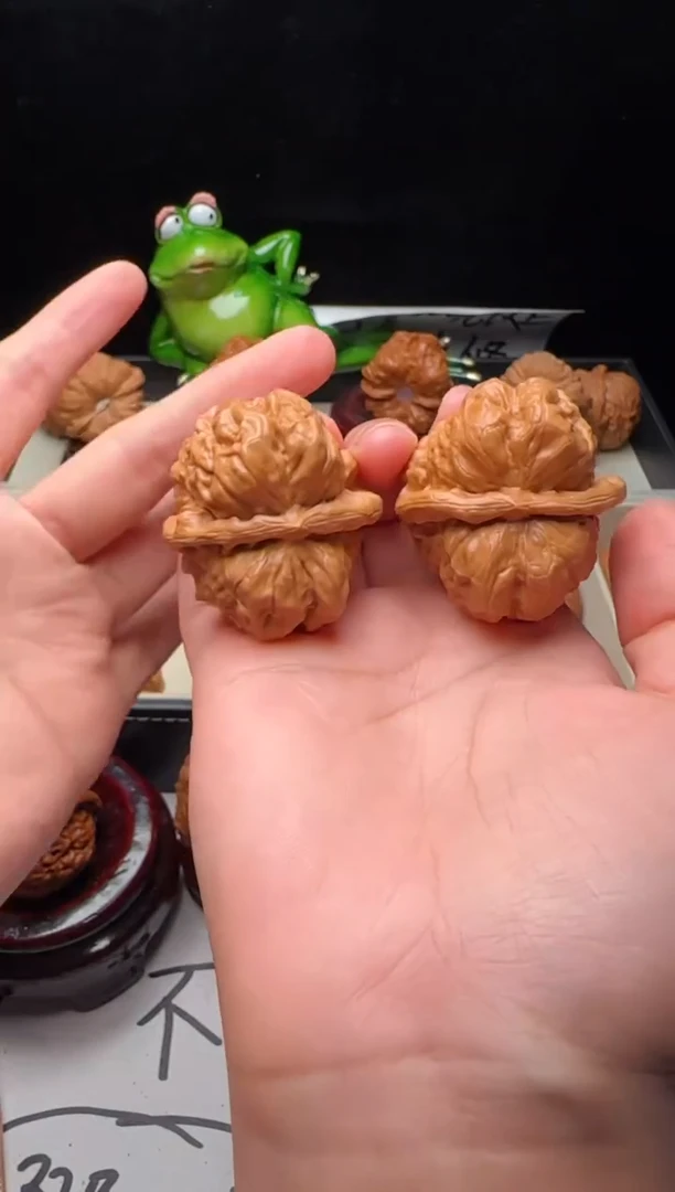 文玩核桃吊坠用****1编号10