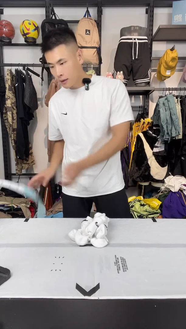 3283编码 瑕疵修复以直播间为准 尺码袜子3